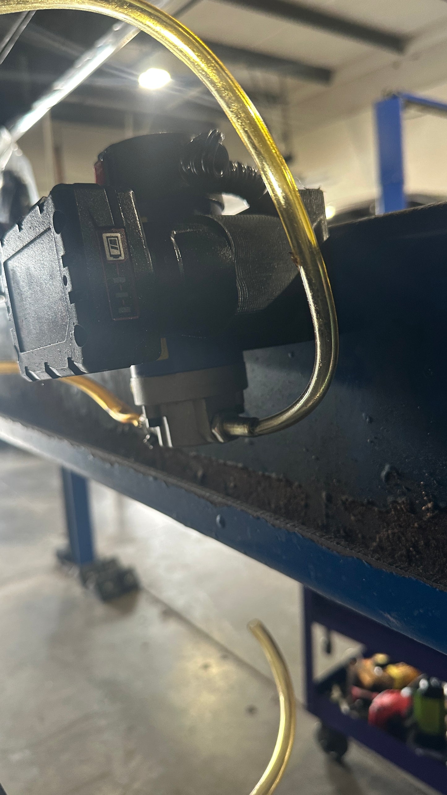 M12 fluid transfer pump